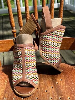 House of Harlow Heels